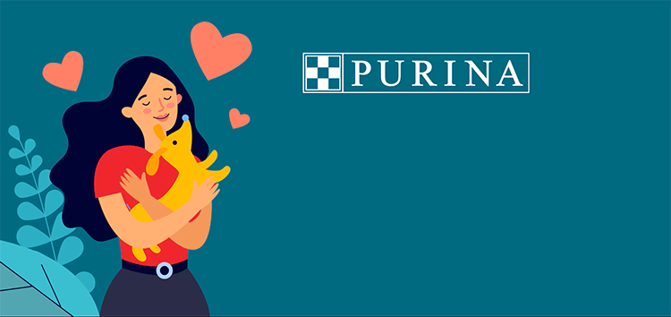Una imagen de una mujer abrazando a un perro amarillo con corazones alrededor. Texto en la imagen: PURINA.